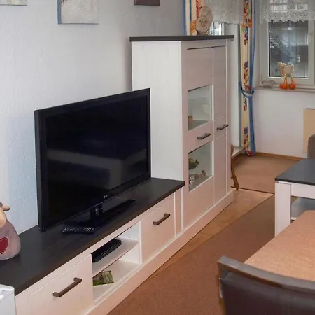 Nice In Seebad Bansin With 2 Bedrooms And Wifi Apartment *
